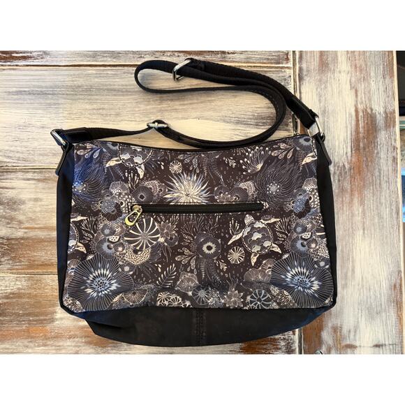 The Sak New Adventure Hobo Bag Sakroots Turtle Design - Picture 2 of 6